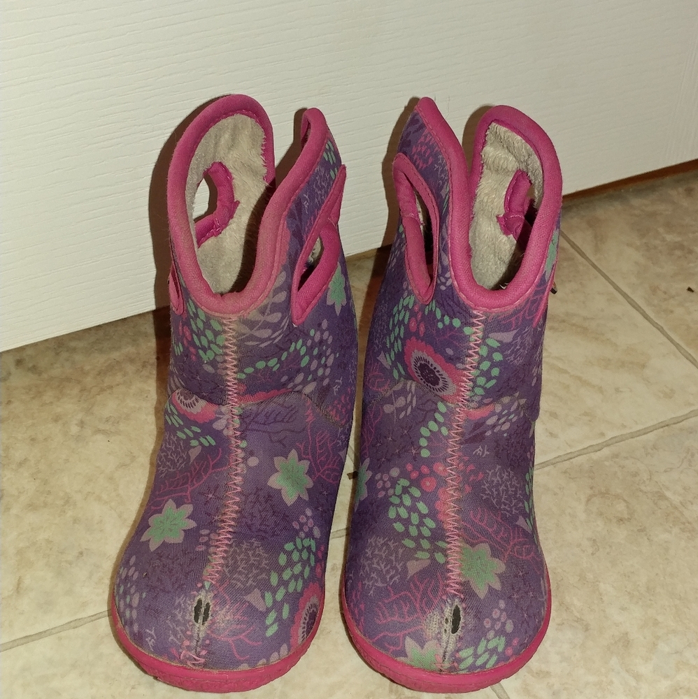 Toddler bogs